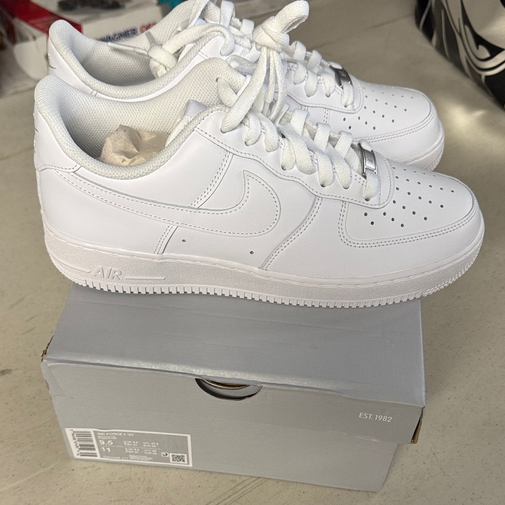 Nike White Air Force 1 Sneakers